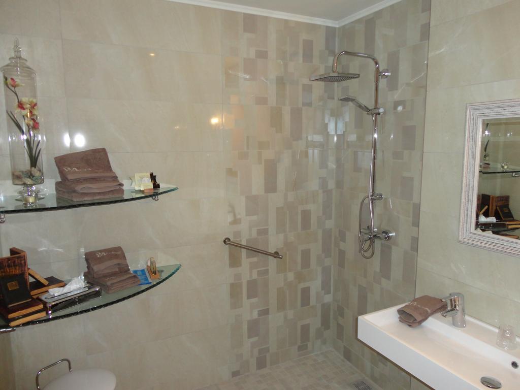 Art Of Dreams Deluxe 4 Stars Bed & Breakfast Laakdal Phòng bức ảnh